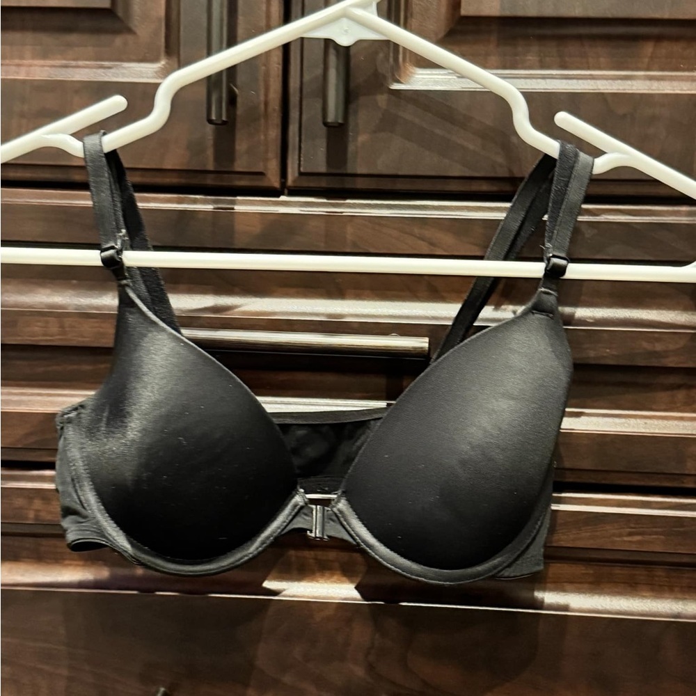 PINK Victoria secret Black Bra front buckle 32B